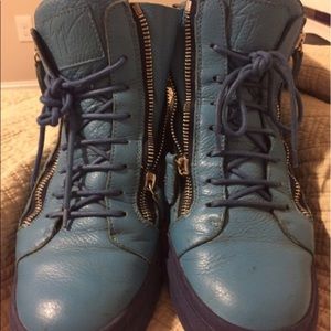 AUTHENTIC Men’s Giuseppe Zanotti blue high tops.